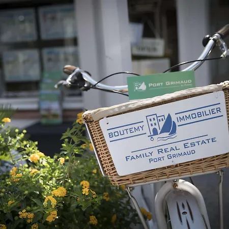 Maison A Port Avec Wifi Et Amarrage Prive, Proche * Grimaud