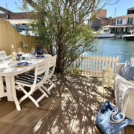 Maison à Port Avec Wifi Et Amarrage Privé, Proche - Fr-1-868-17 Hébergement de vacances Grimaud